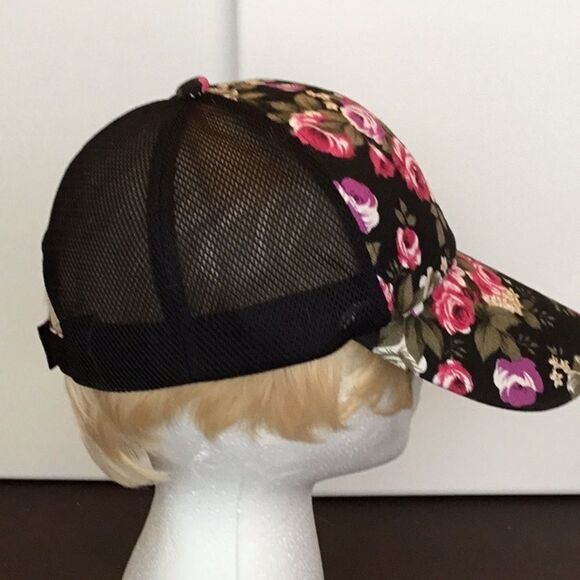 COPY - FLOWER BASEBALL CAP  - Picture 4 of 4